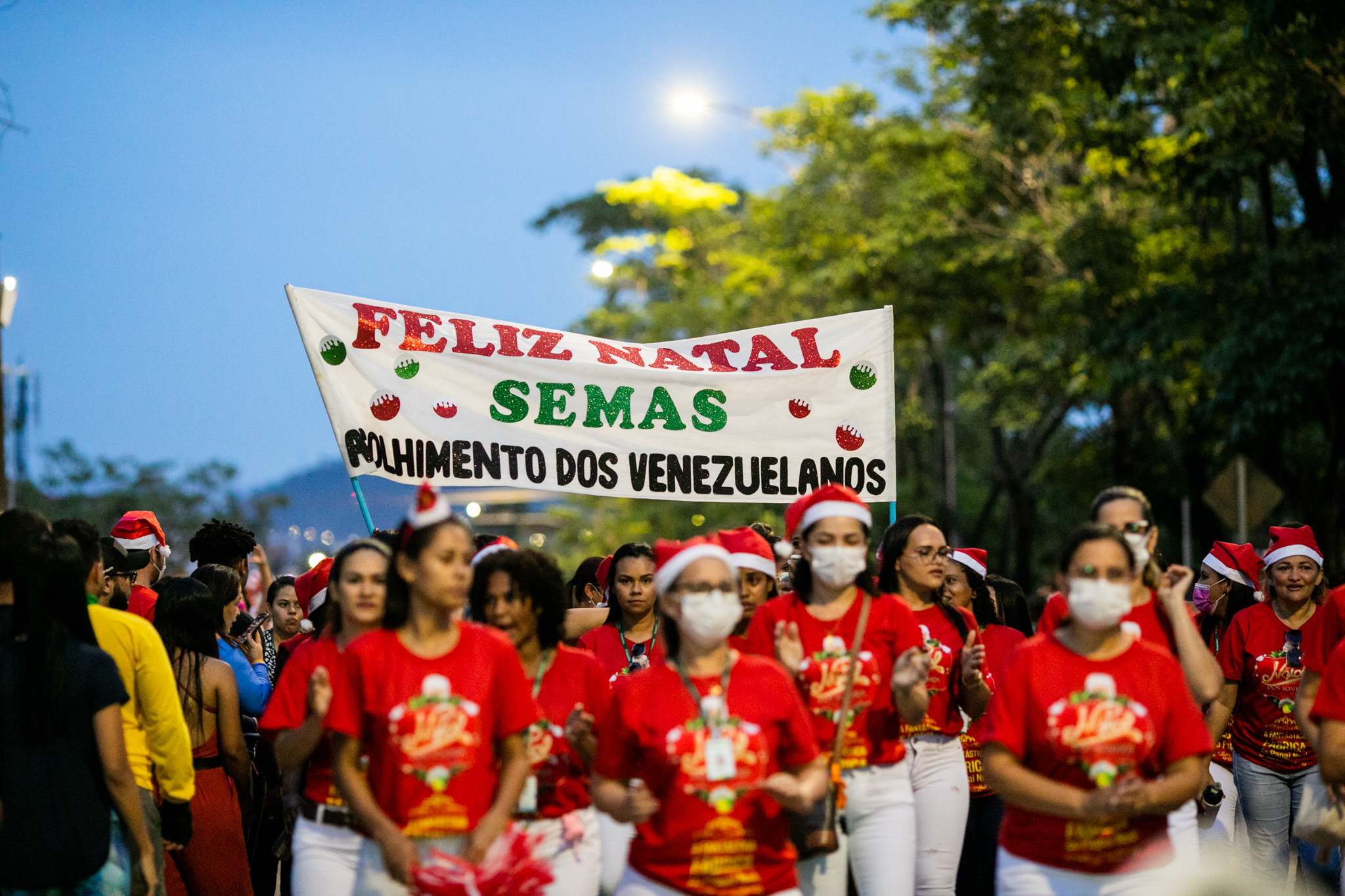 1ª Parada Natalina de Parauapebas encanta o público e pode virar tradição  no município – Prefeitura de Parauapebas