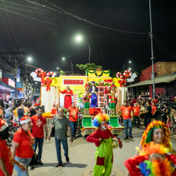 Bebês no Natal em Parauapebas - Channel