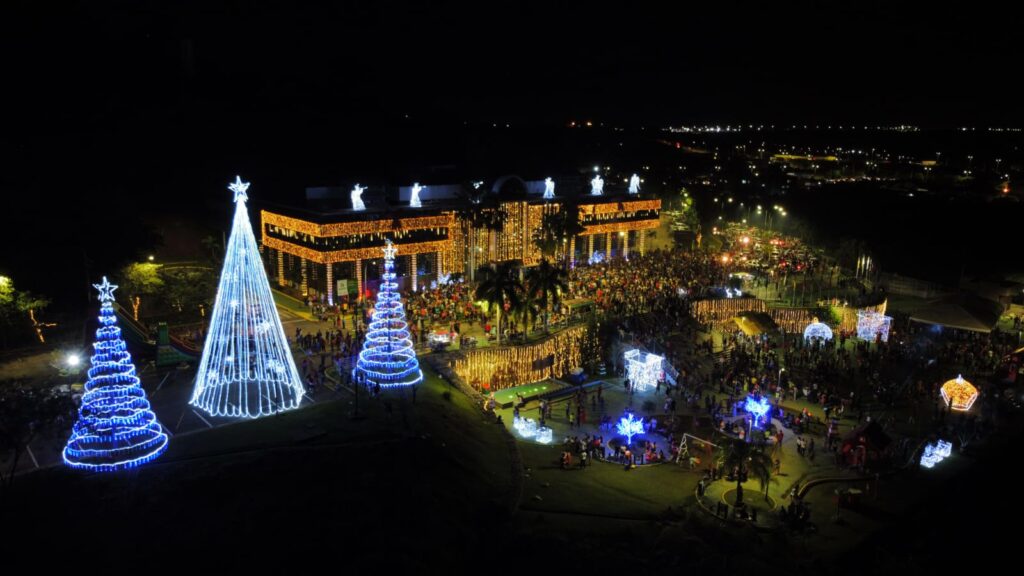 natal! câmara municipal de parauapebas inaugura decoração natalina